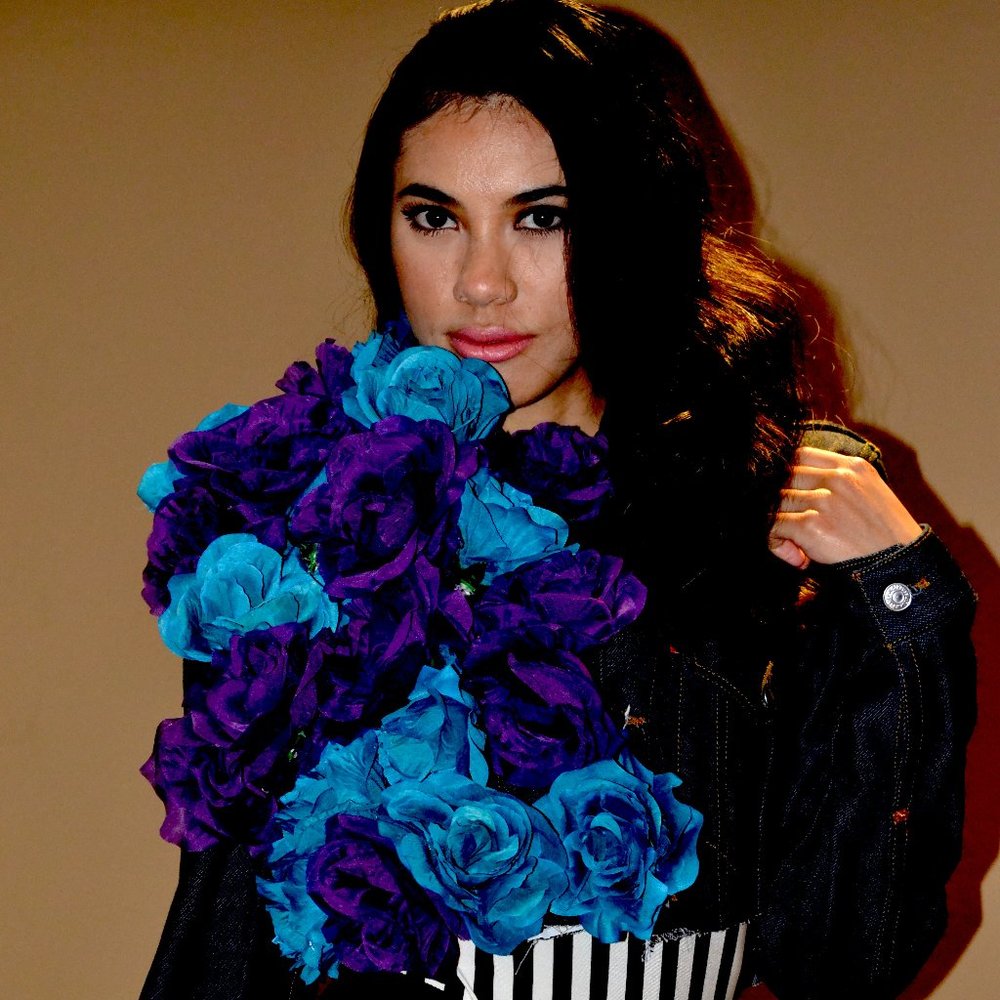 DENIM FLORAL DARK DENIM JACKET